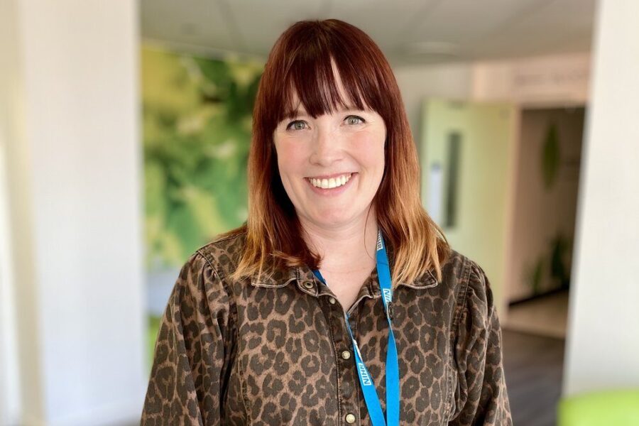 Image of Dr Hannah Young